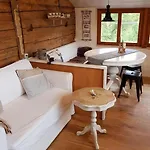 Chic Mit Whirlpool By Interhome דירה